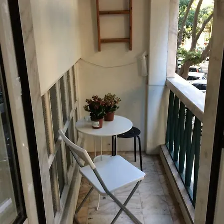 99 Flowers Flat Guest house Lisbon