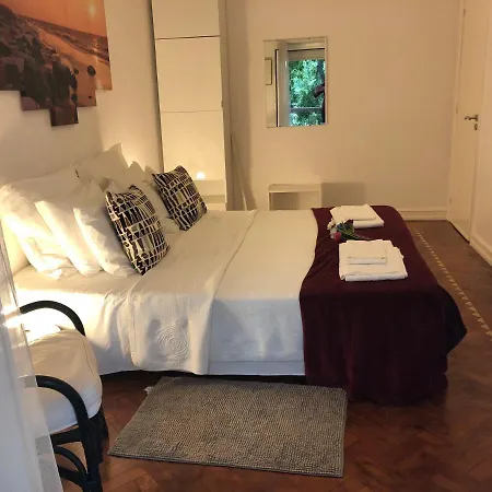 99 Flowers Flat Guest house *